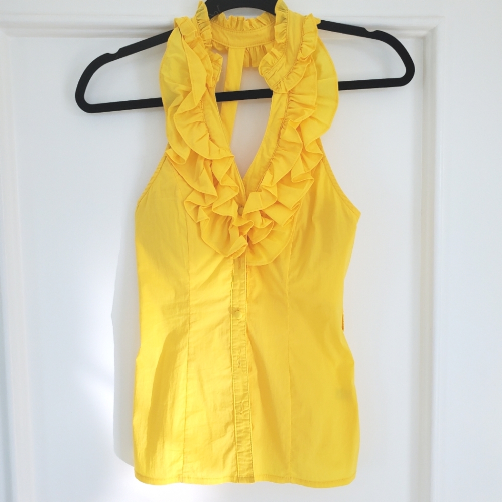 Marineblu yellow button down top